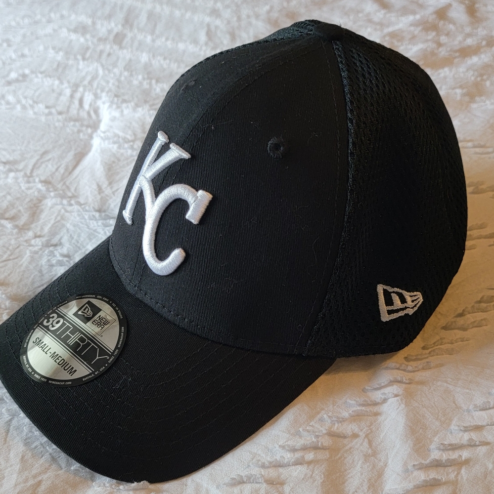 KC Kansas City ROYALS New Era Fitted Baseball Hat Cap